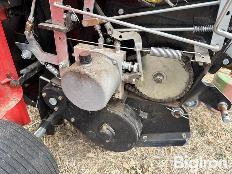 2022-ibex-tx31t-round-baler-image-19