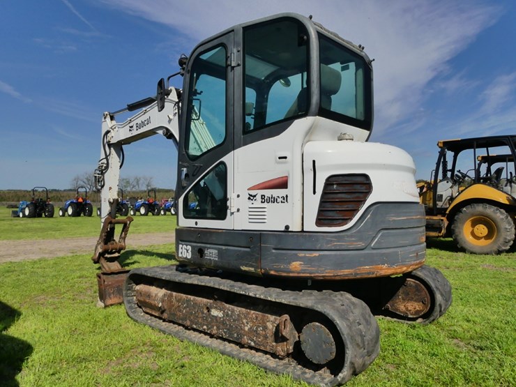 2014-bobcat-e63-image-4