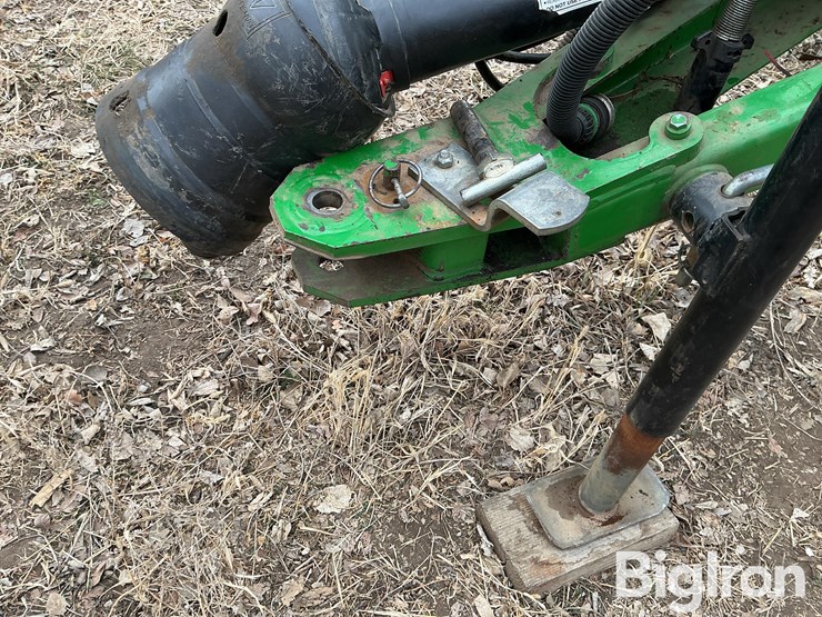 2010-john-deere-567-image-9