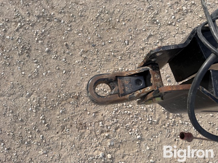 2021-farm-king-2450-image-10