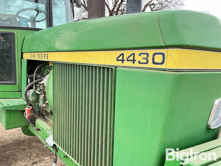 1976-john-deere-4430-image-12