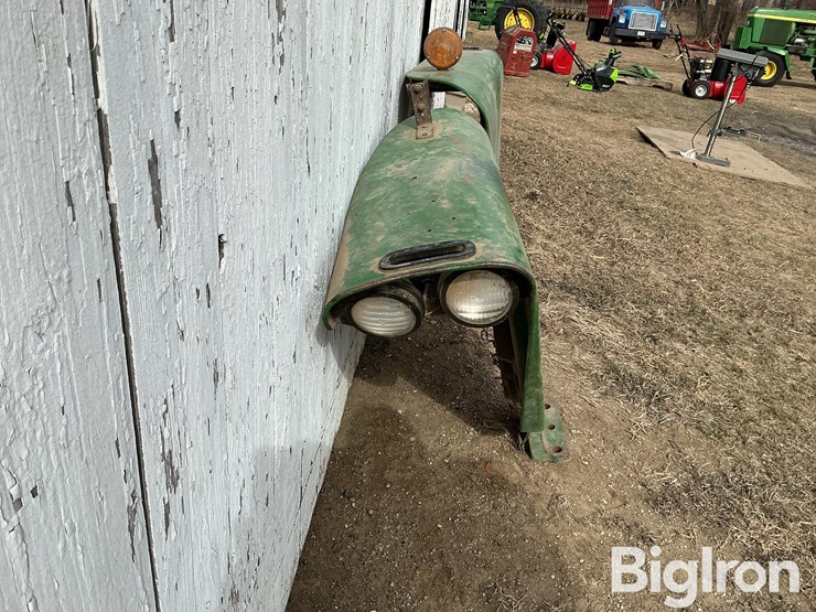 john-deere-10-image-5