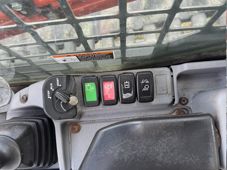 kubota-svl75-2-image-14