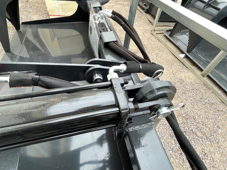 #4365-•-unused-2026-wolverine-skid-steer-grapple-bucket-attachment-image-7