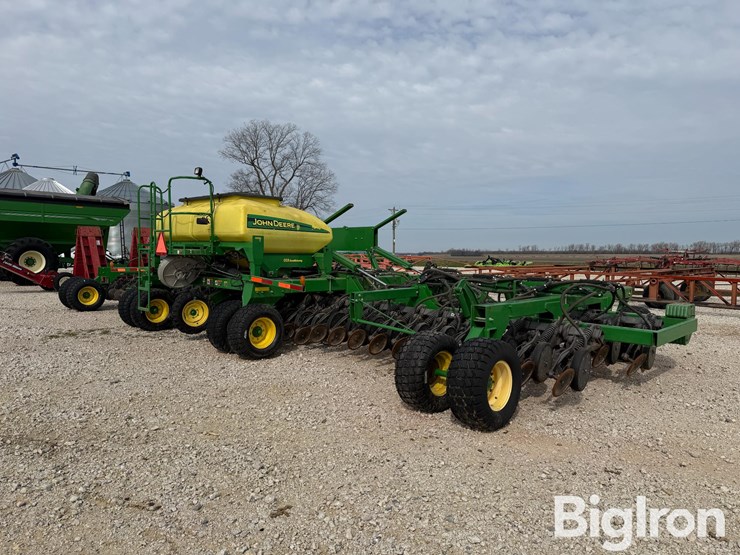 2013-john-deere-1990-image-5