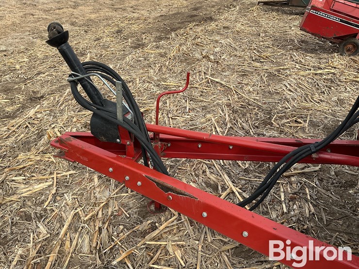 2013-new-holland-195-image-10