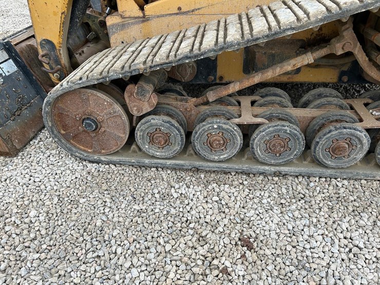 caterpillar-277c-image-17