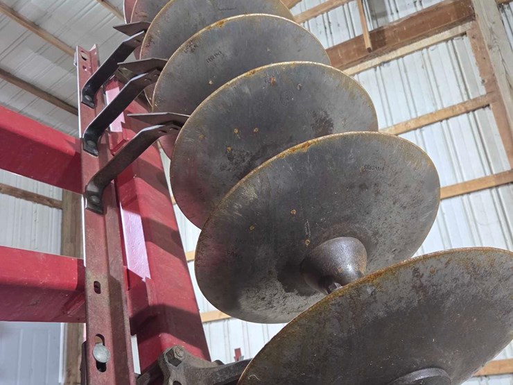 case-ih-3900-image-4