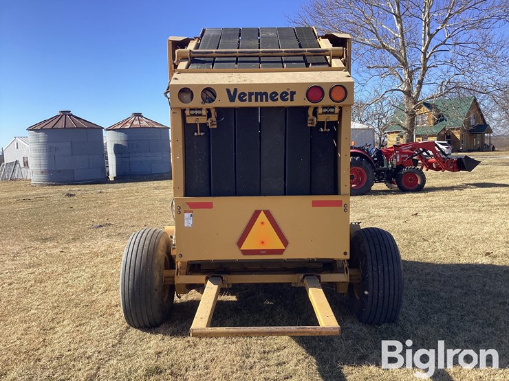 2006-vermeer-604m-image-6