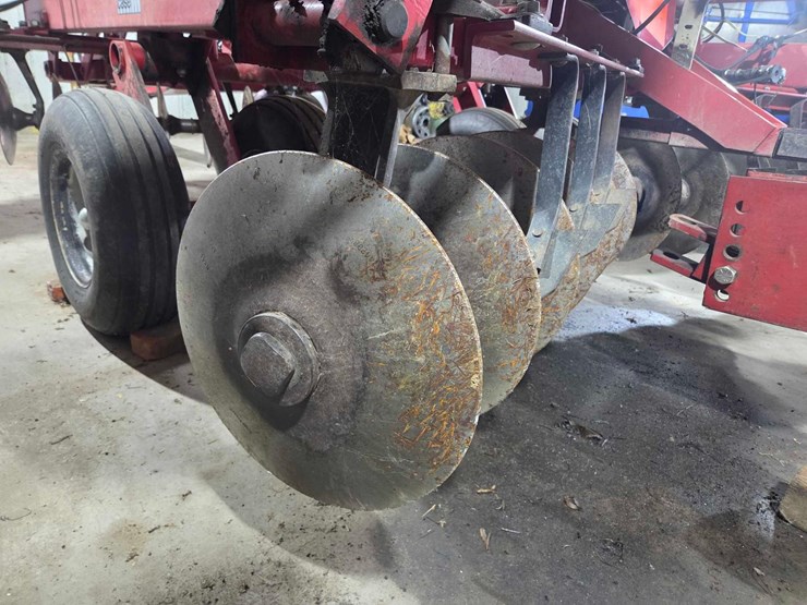 case-ih-3900-image-43