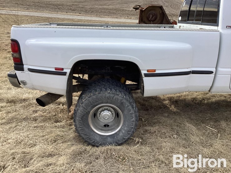 1996-dodge-3500-image-16