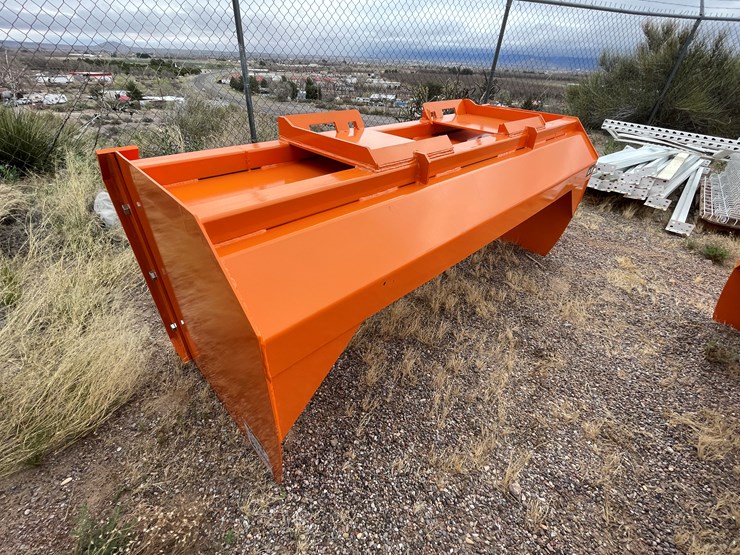 #4353-•-unused-2026-wolverine-skid-steer-snow-pusher-image-4