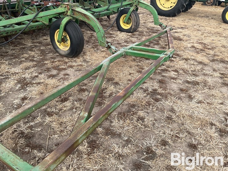 john-deere-9300-image-13