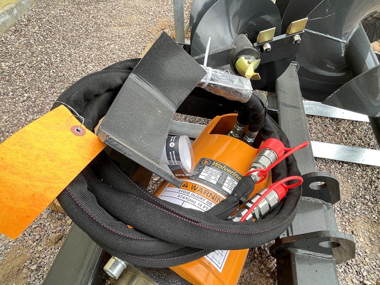 #4362-•-unused-2026-wolverine-skid-steer-auger-drive-and-bit-attachment-image-17