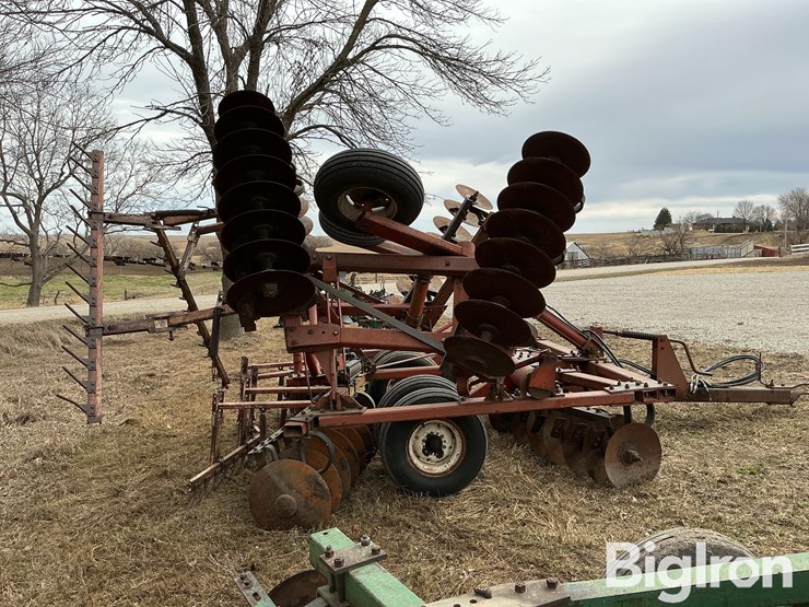 white-271-disk-image-4