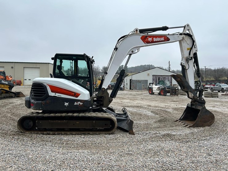 2022-bobcat-e88-image-5