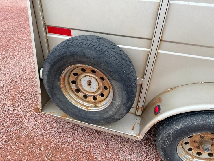 titan-trailer-image-19