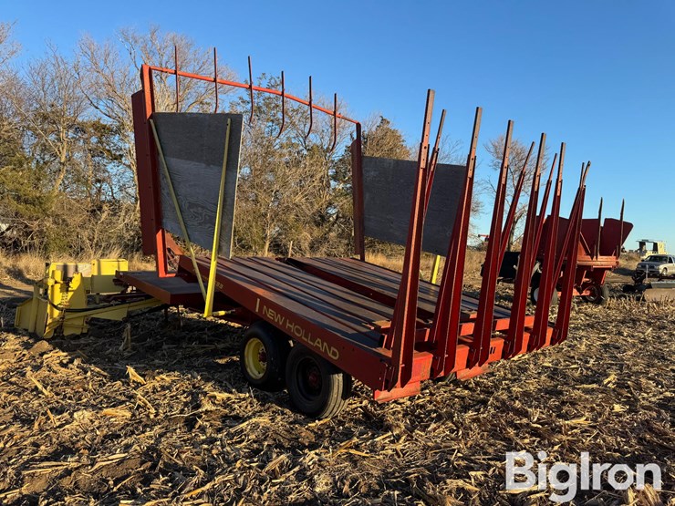 new-holland-1033-image-6