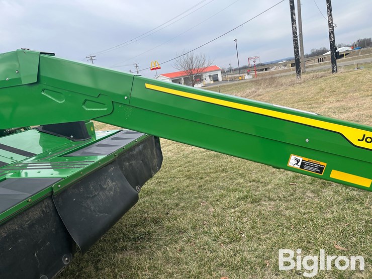 2022-john-deere-c300-image-19