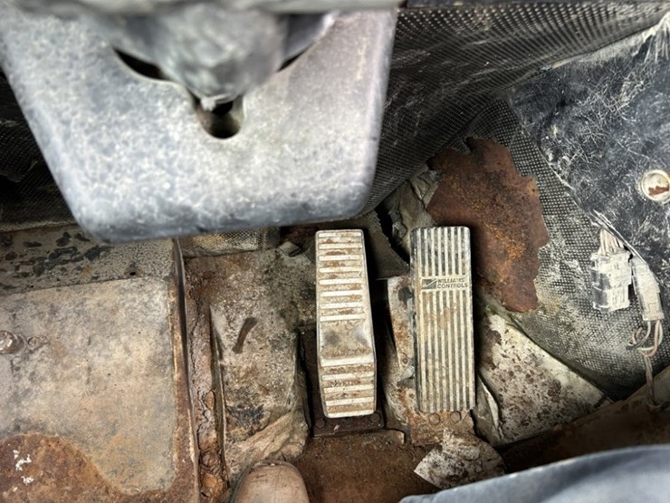 2007-caterpillar-ad55-image-28