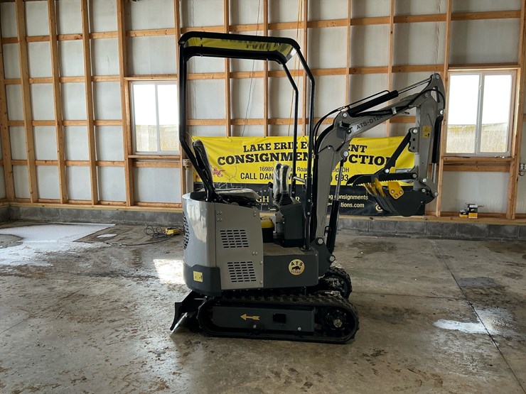 #1210-•-ats-d12r-mini-excavator-image-7