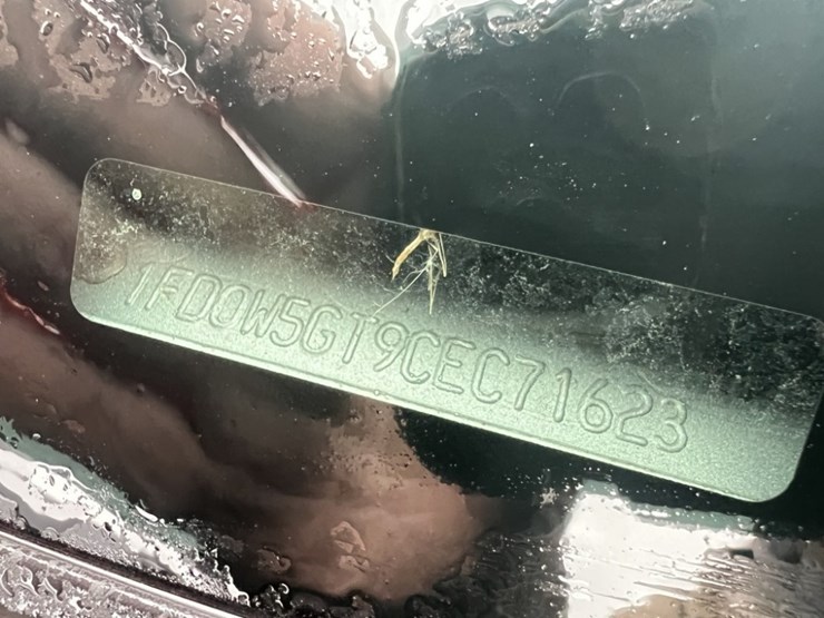 2012-ford-f550-image-9