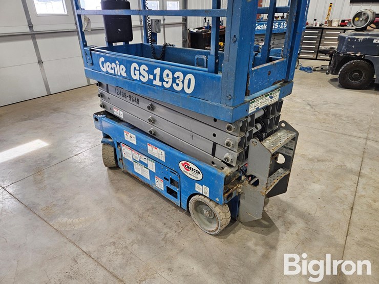 2016-genie-gs1930-image-17