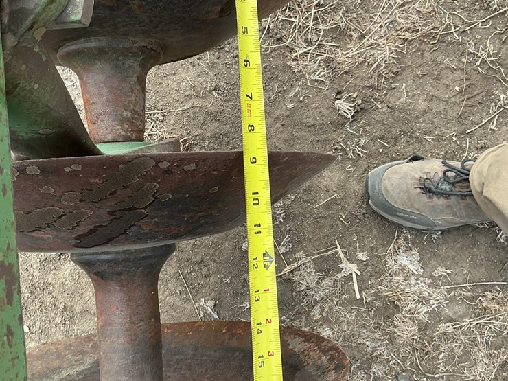 john-deere-bw-image-18