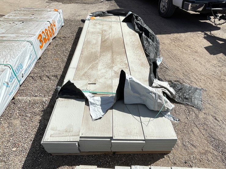 #4337-•-(appx.-100-pieces)-allura-12"-primed-fiber-cement-traditional-cedar-siding-image-4