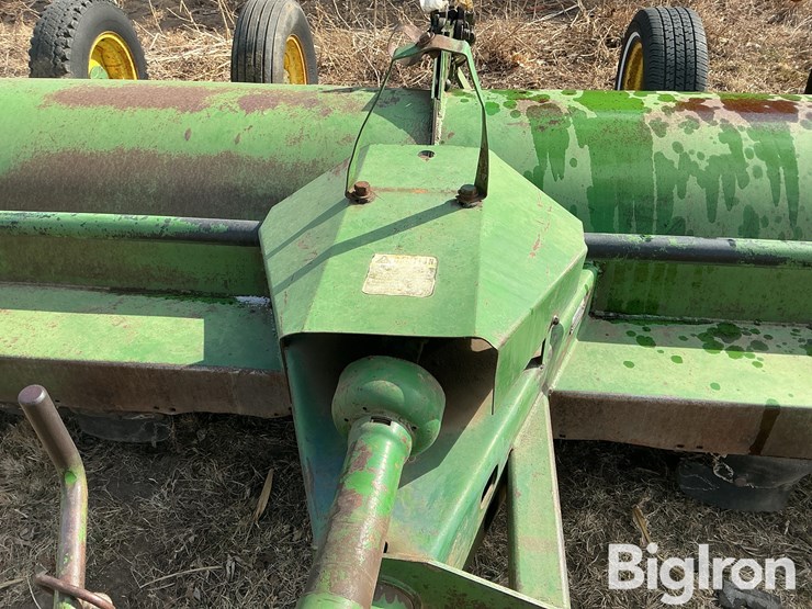 john-deere-27-image-12