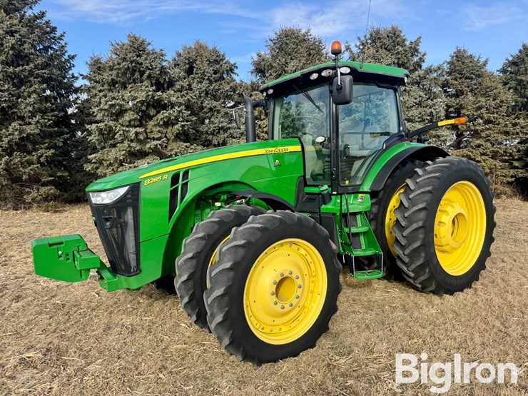 2013-john-deere-8285r-image-1
