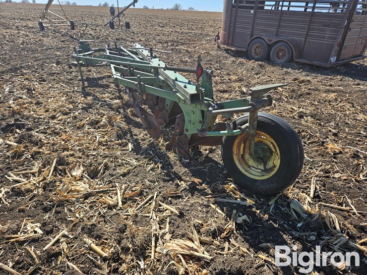 john-deere-5-image-8