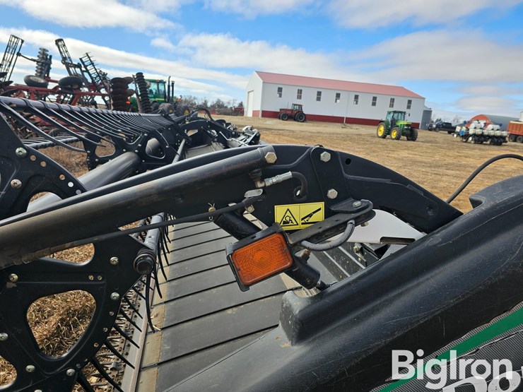 2012-mac-don-fd70-image-11