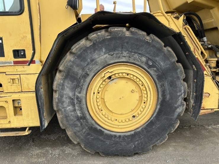 2007-caterpillar-ad55-image-9