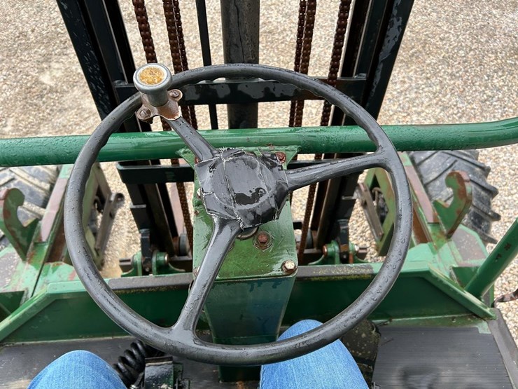 moffett-off-road-forklift-image-17