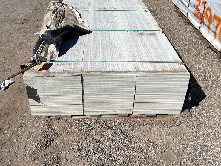 #4342-•-(appx.-180-pieces)-allura-unvented-fiber-cement-16"-soffit-bundle---primed-with-cedar-grain-texture-image-3