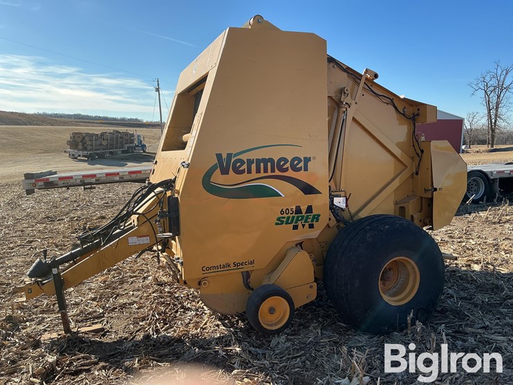 2012-vermeer-605-image-8