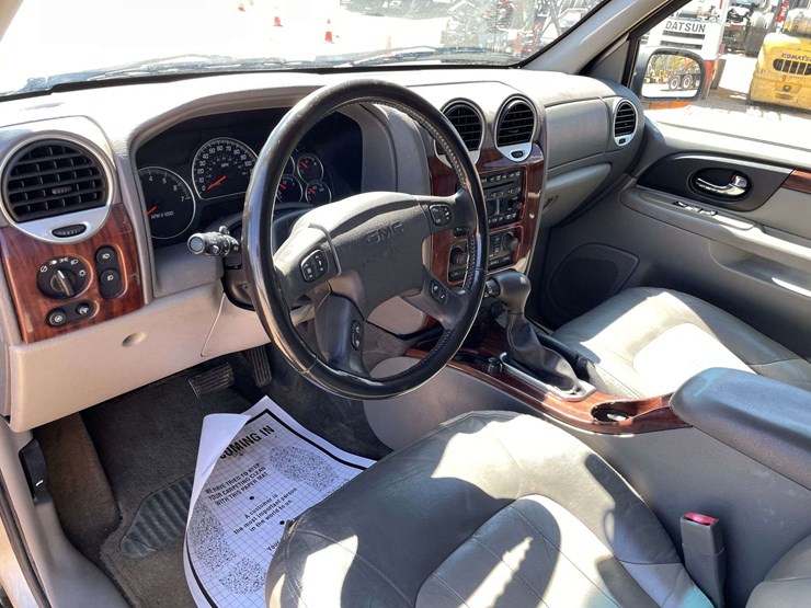 2003-gmc-envoy-image-11