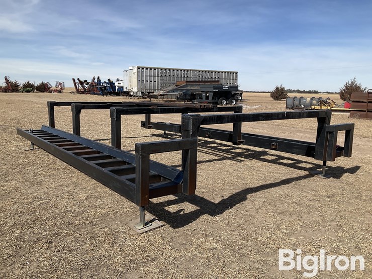 red-jay-shop-built-spray-cradle-image-3