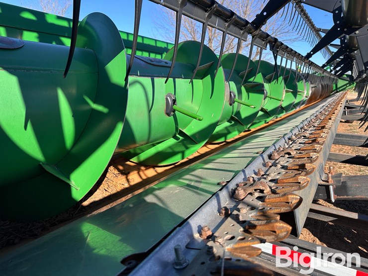 john-deere-635f-image-15