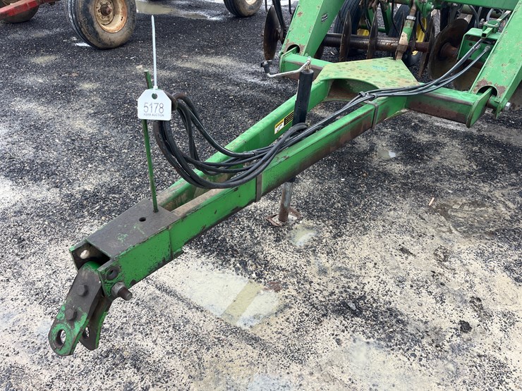 john-deere-630-image-6