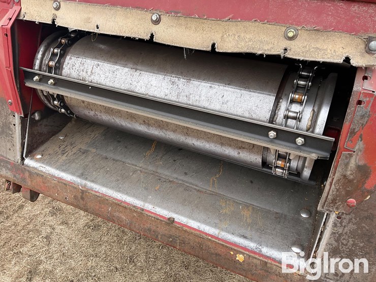 1991-case-ih-1640-image-11