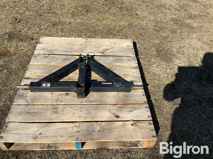 2024-wolverine-tqh-26-02c-class-1-3-pt-quick-hitch-image-2