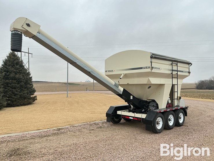 2013-meridian-375rt-image-5