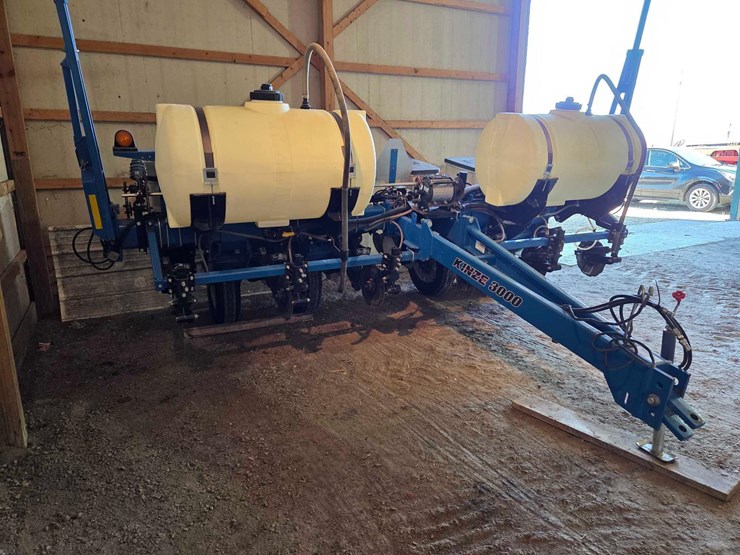 kinze-3000-image-18