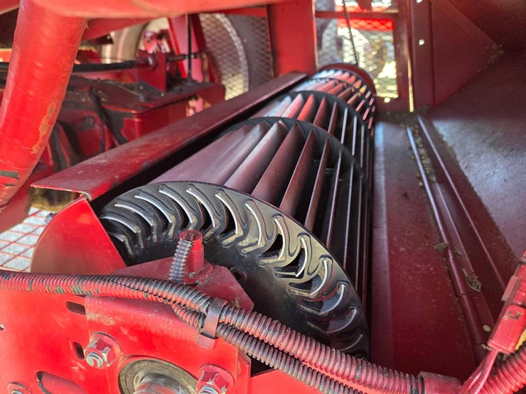 case-ih-1644-image-26