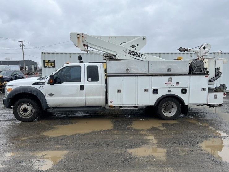 2011-ford-f550-image-7