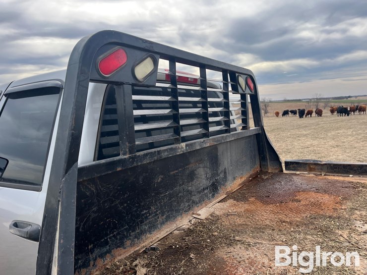 2004-dodge-3500-image-12