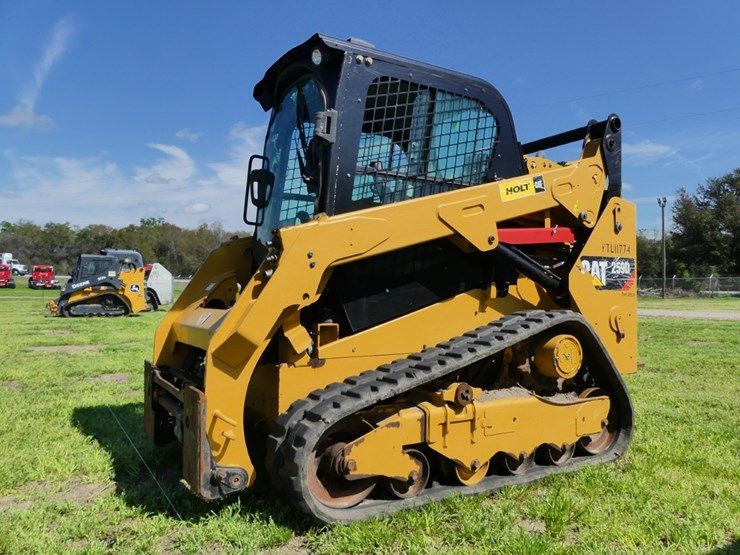 2017-caterpillar-259d-image-1