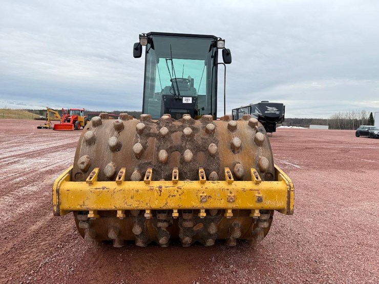 caterpillar-cs-563e-image-2